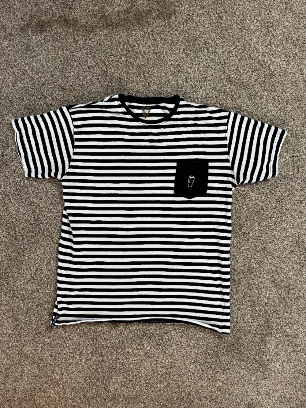 Guinness Black & White Striped Pocket Tee with Embroidered Pint – Size M